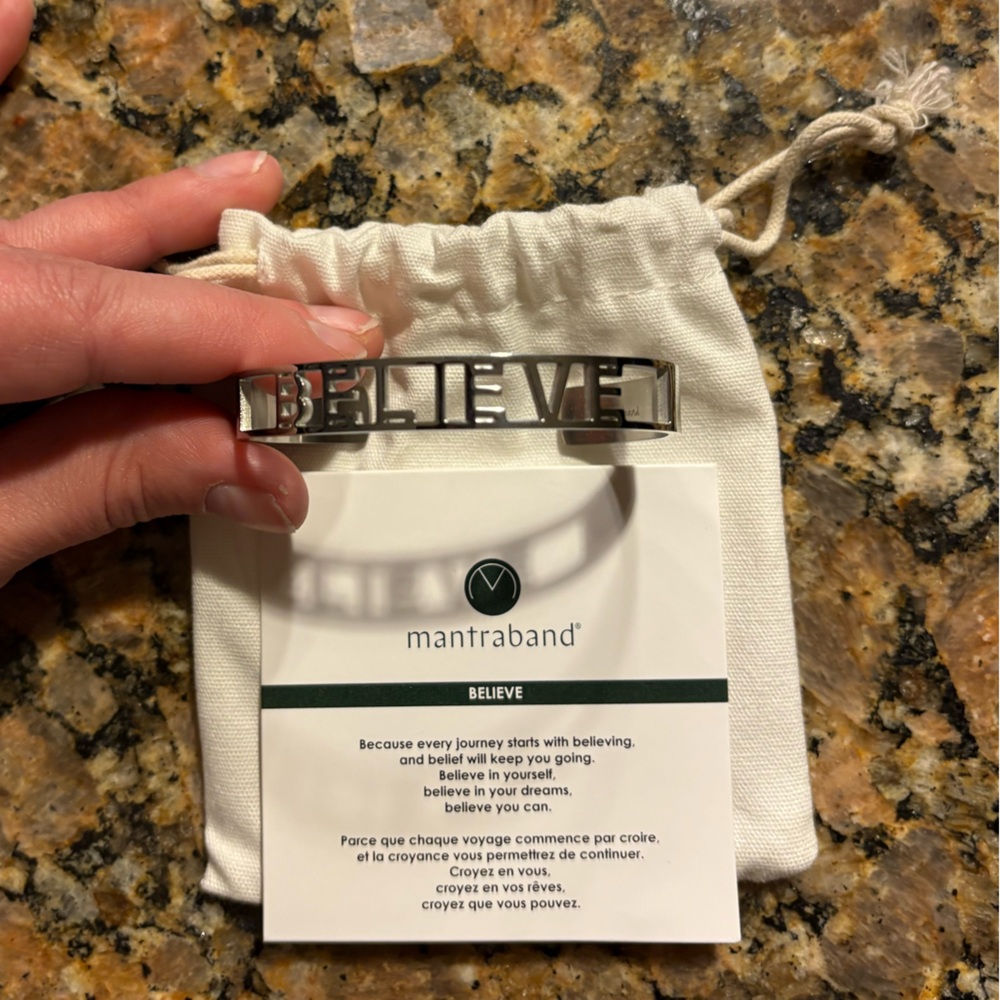 NWT Mantraband “BELIEVE” Statement Cuff Bracelet - Hypoallergenic & Adjustable - Picture 4 of 11